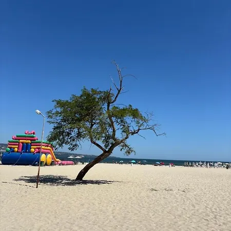 видовые 2-комнатное в комплексе Varna South Bay * Asparuchovo
